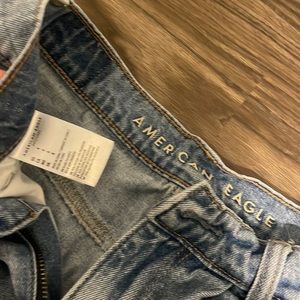 American Eagle High Rise Mom Short Size 4